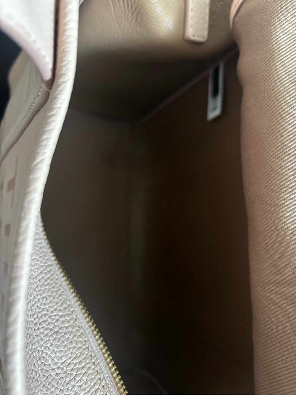 Marc Jacobs The Tote Bag in Blush Pink Leather MEDIUM - Picture 10 of 15